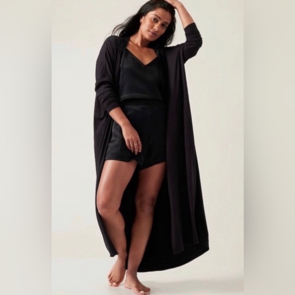 New ATHLETA Modal Full Length Robe Black Long Open Front Pockets S/M NWT $129 - Picture 7 of 16